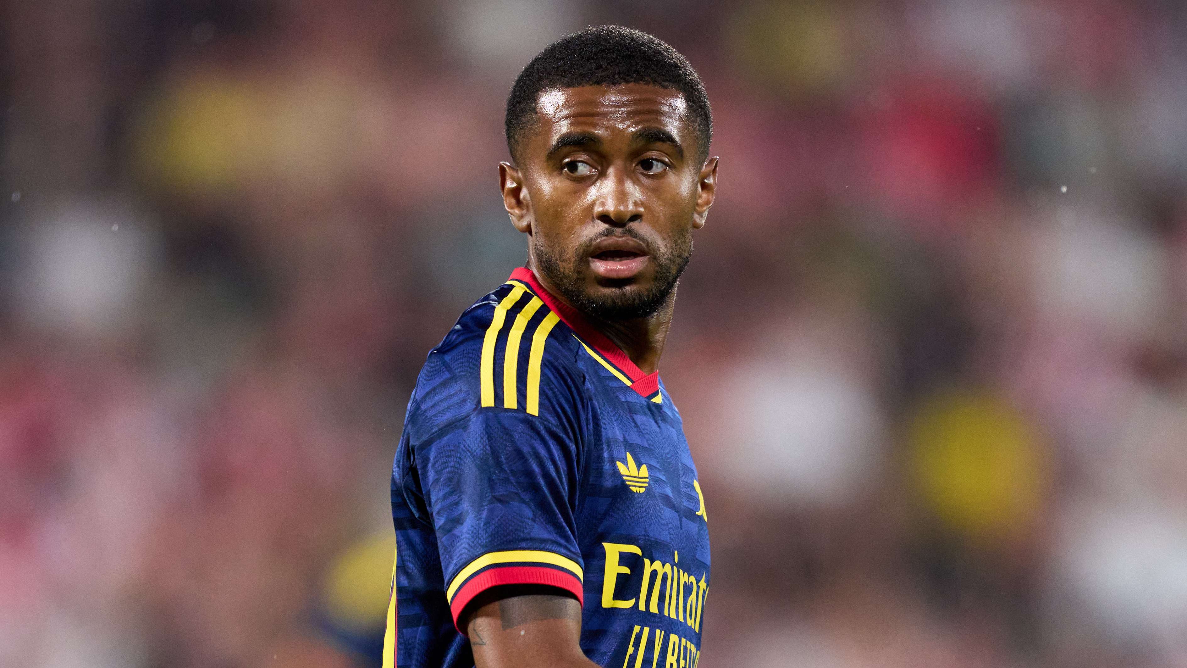 Nelson leaves Arsenal  