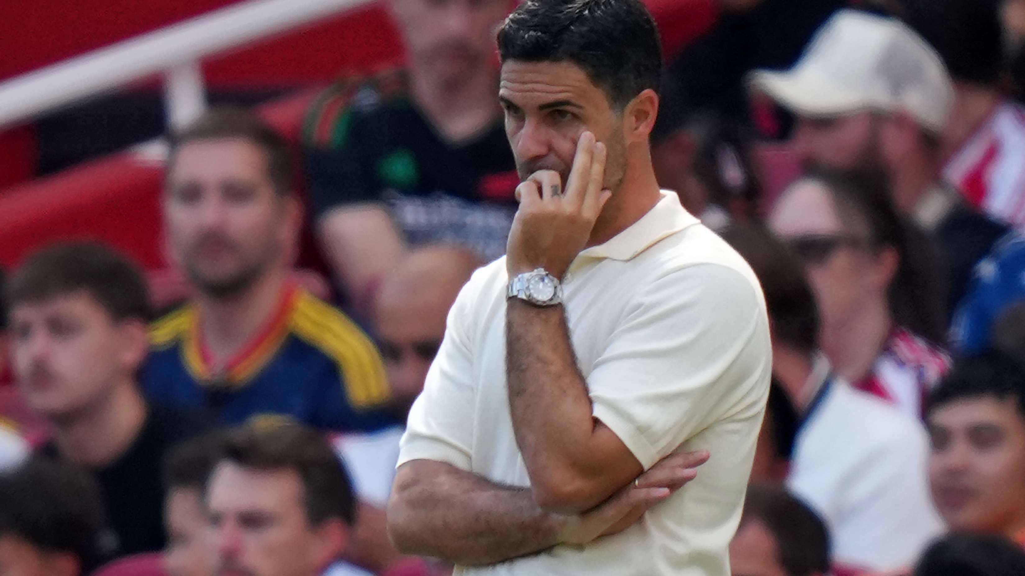 After the Guimaraes deal: Arsenal offer their star to Manchester United and Chelsea  