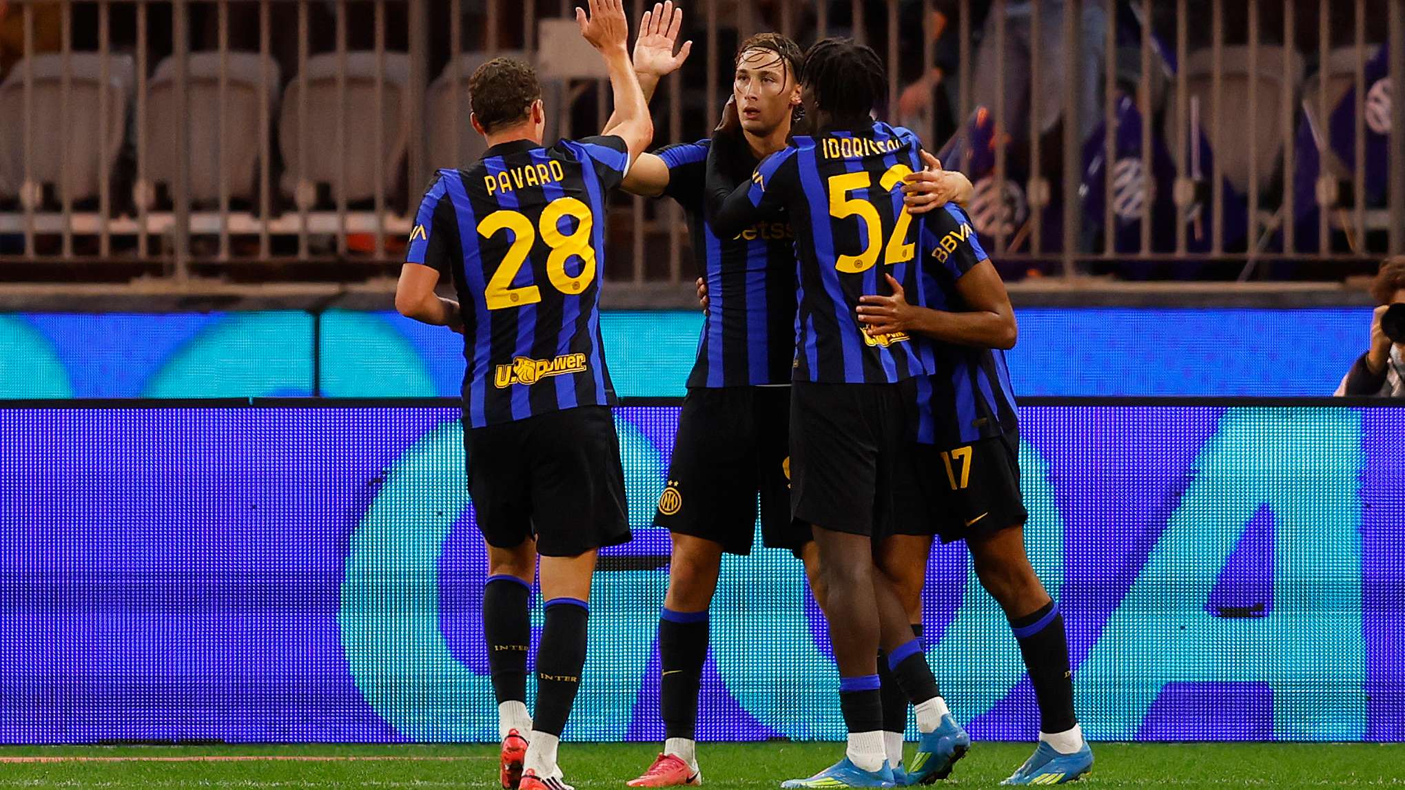 Inter win again: 1-0 against Real Betis with Stones on target on his debut  