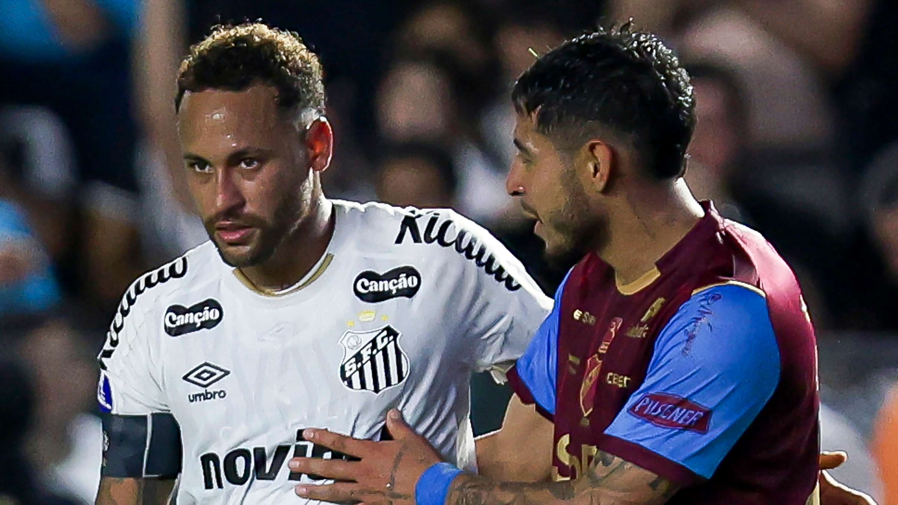 Neymar to Santos fans: stop the booing  