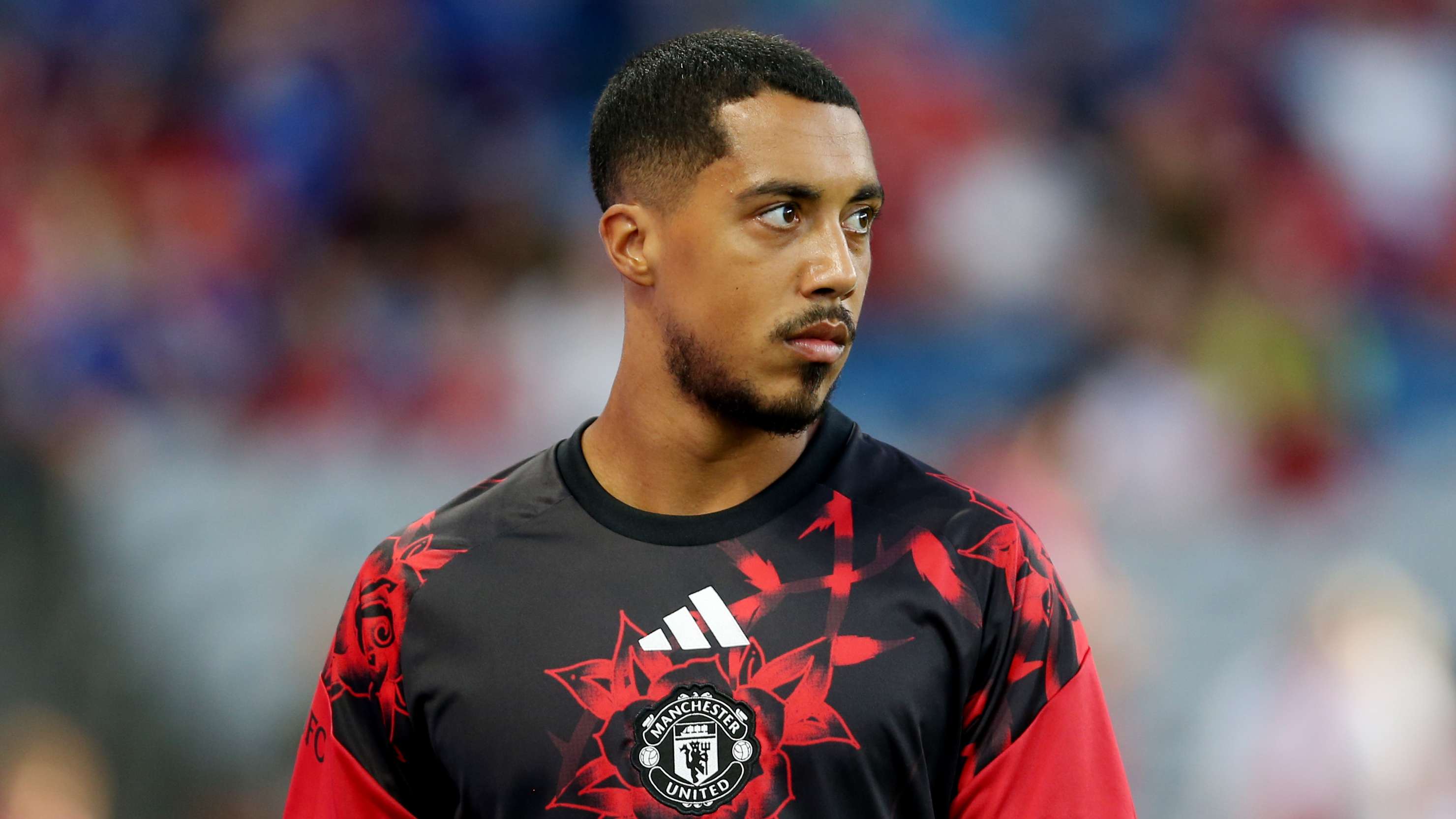 Tielemans apologises for Man Utd 'bigger club' claim  