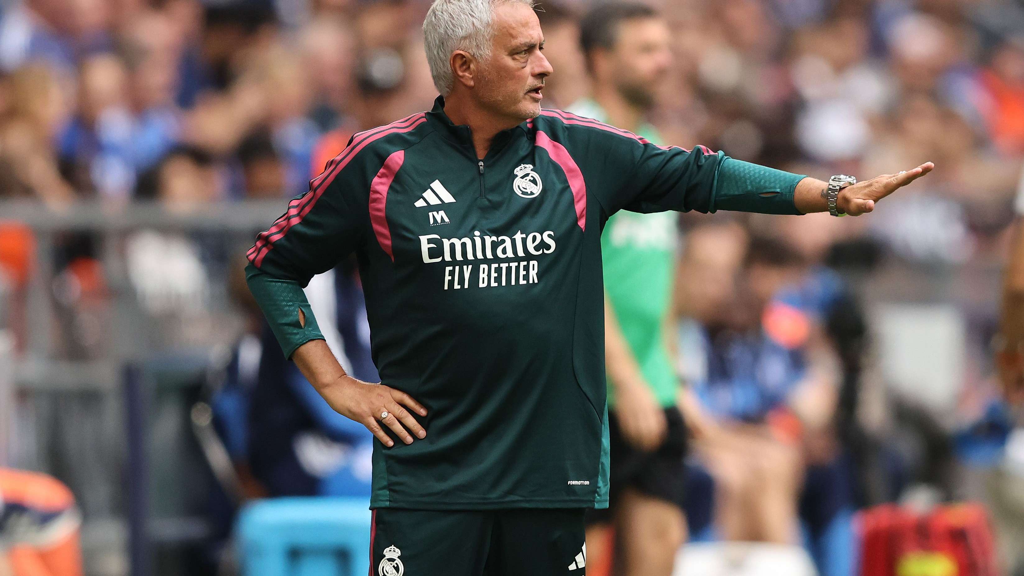 Mourinho gives the green light to sign Arsenal star  