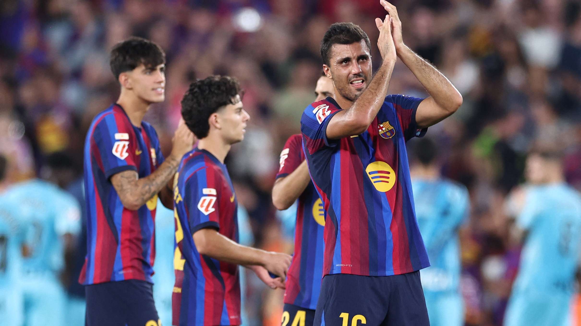 Cousin of Bayern Munich star: Barcelona seal deal for "Hamburg talent"  