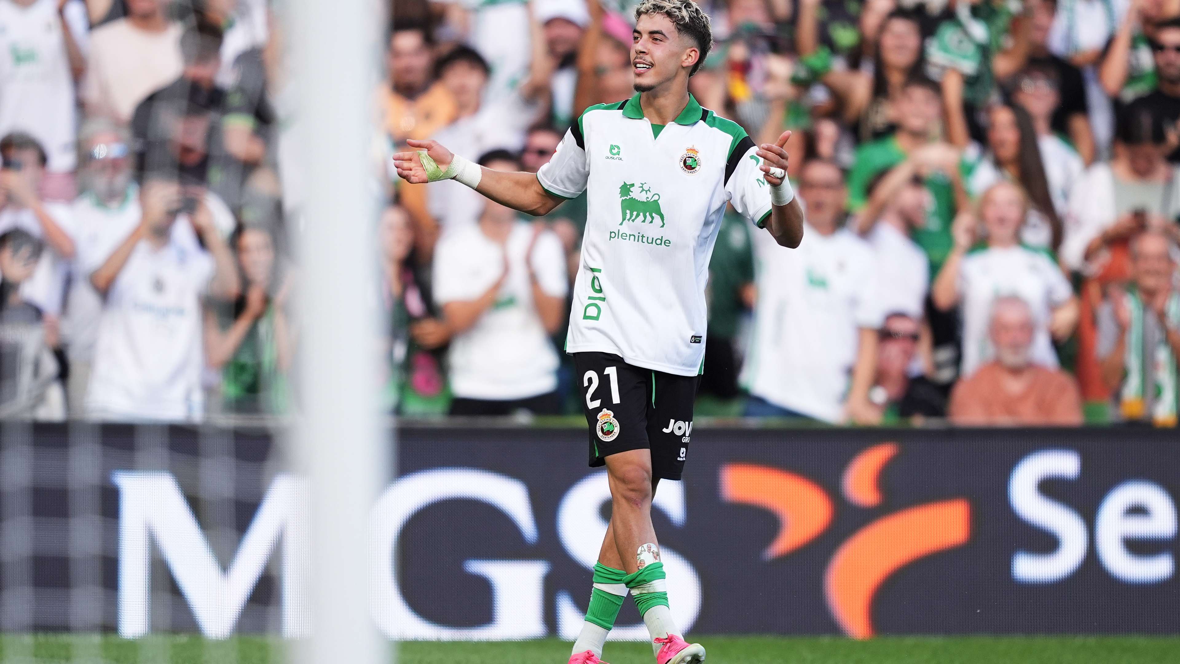 Just 21 minutes: Zabiri turns his debut into an exceptional night in Spain  