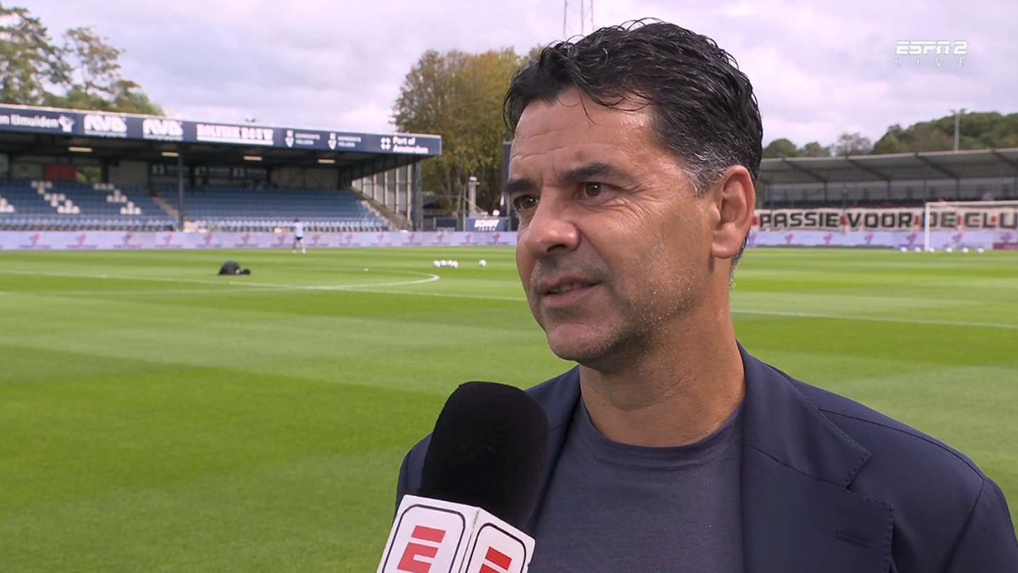 Míchel Sánchez cannot contain his delight at Ajax: ‘He is a world-class player’  