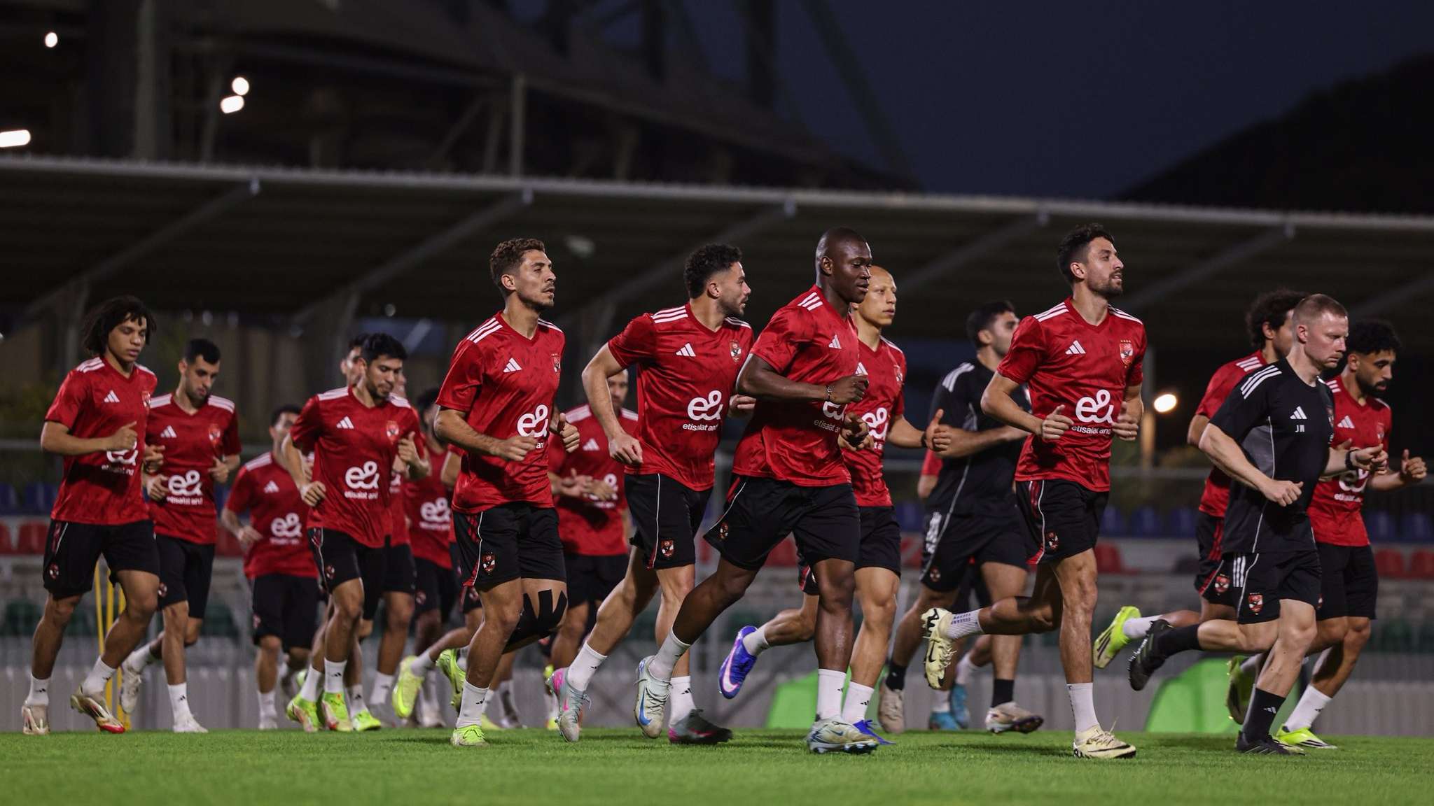 "One eye on paradise and the other on hell": Egypt star torn over the Saudi offer  