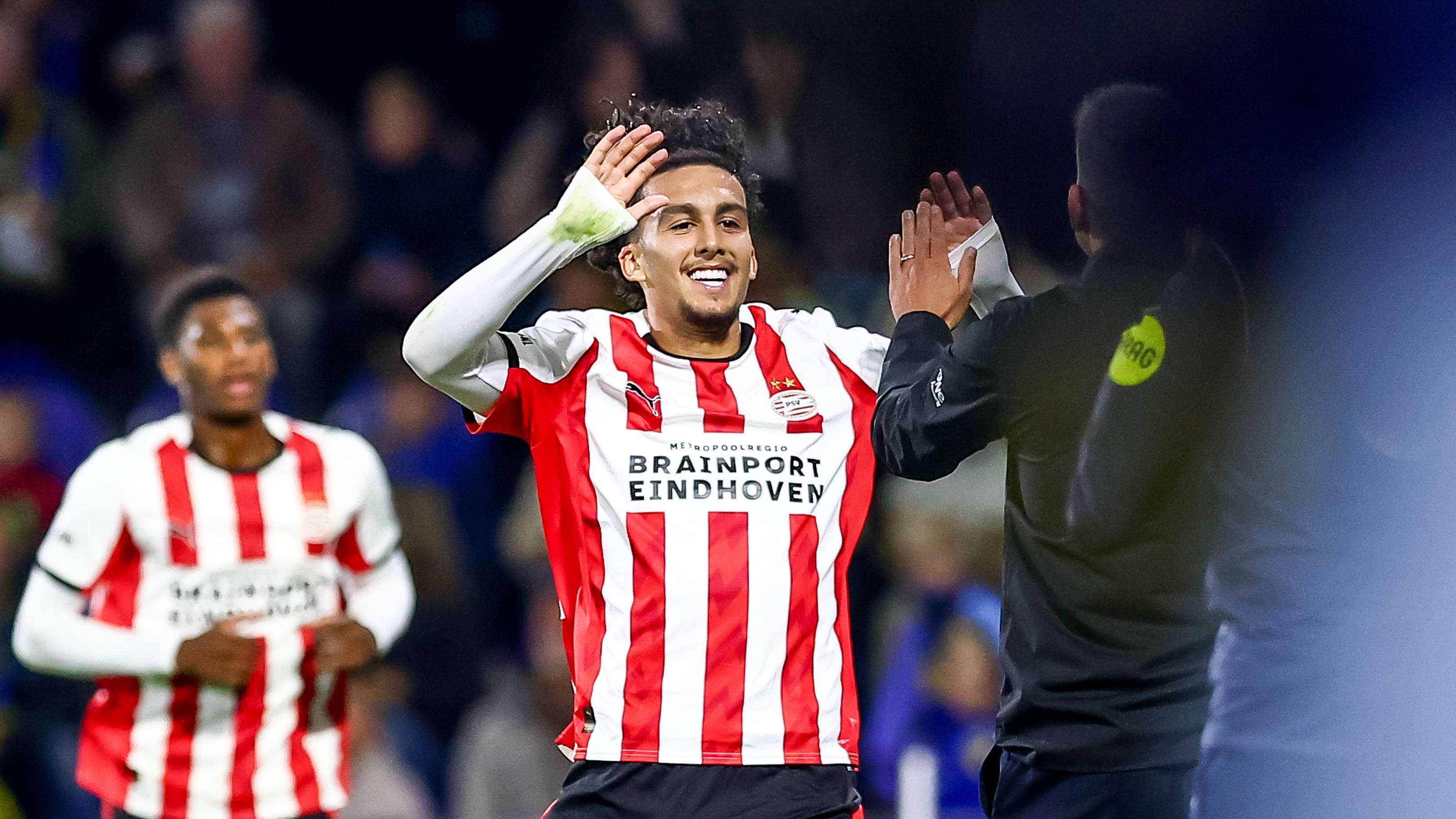 PSV sell striker within the Eredivisie and secure a ‘substantial’ sell-on percentage  