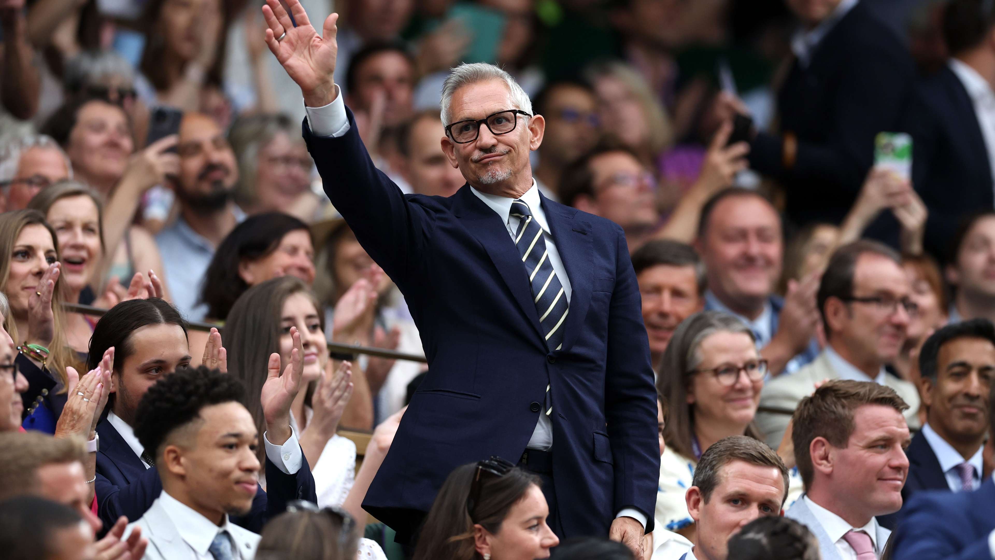 England legend on United's chaos: the Glazer family have found someone worse than them  