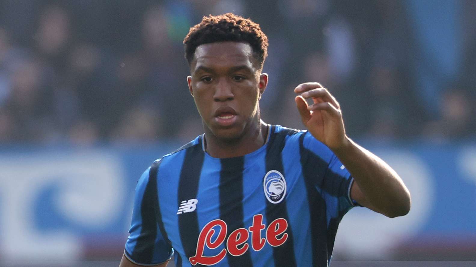 Chelsea sign Ahanor from Atalanta  