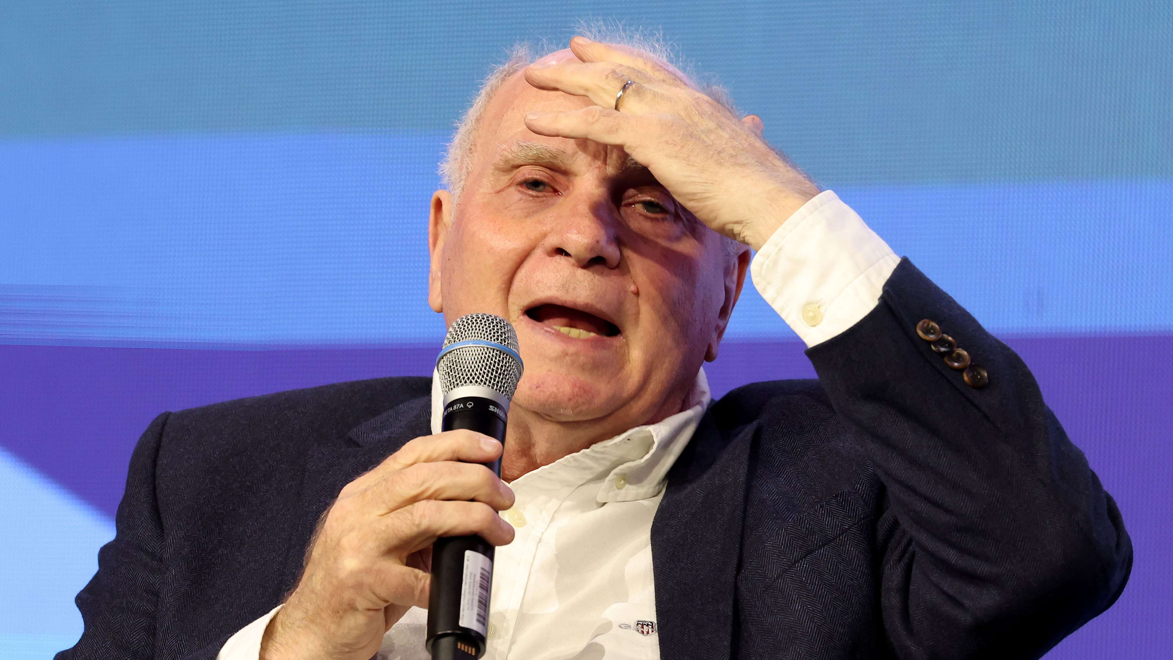 “An outrage!” Former Bayern star wanted to beat up Hoeneß  