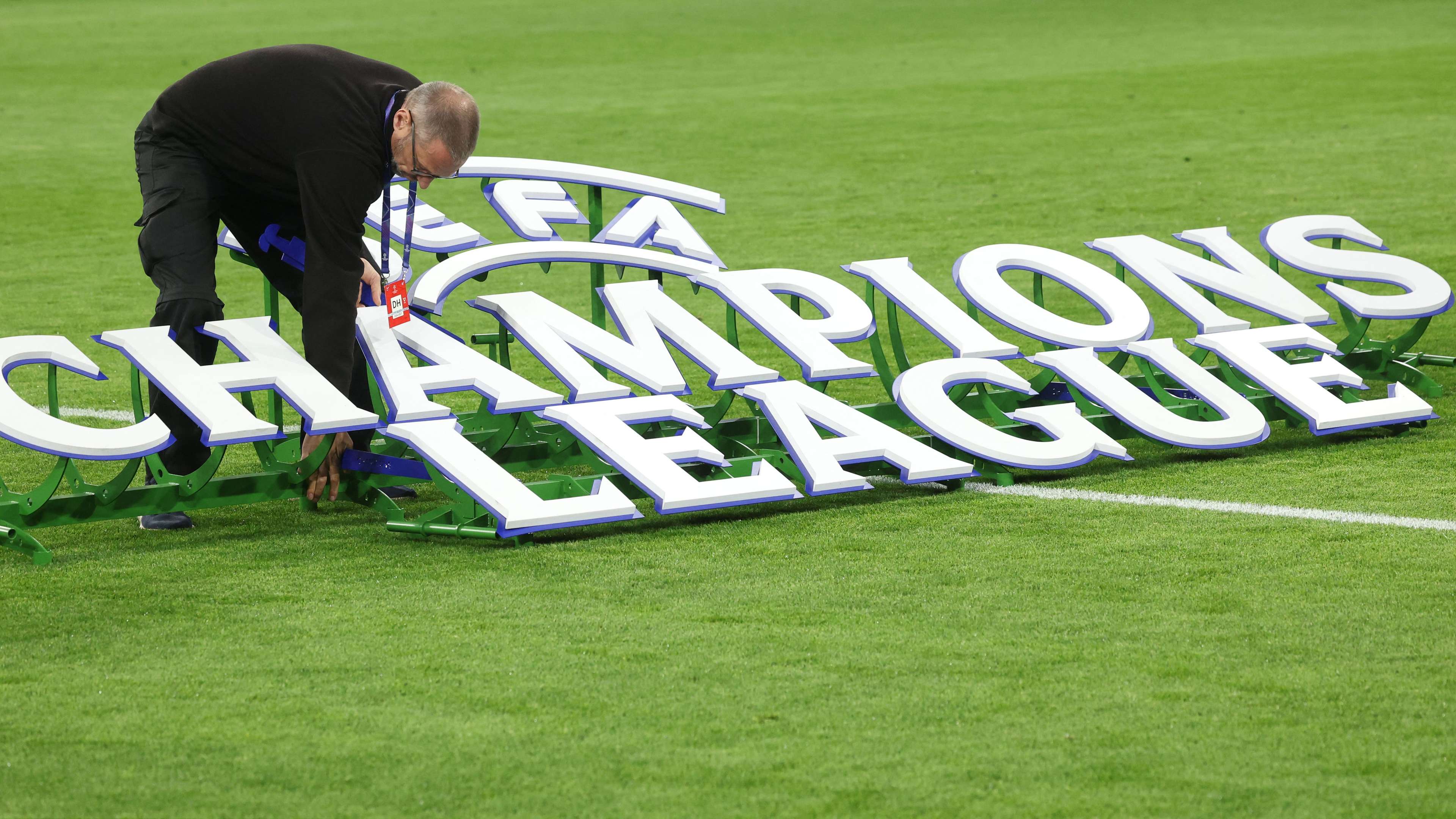 Opta predict Champions League chances: Arsenal big favourites, painful message for Feyenoord  