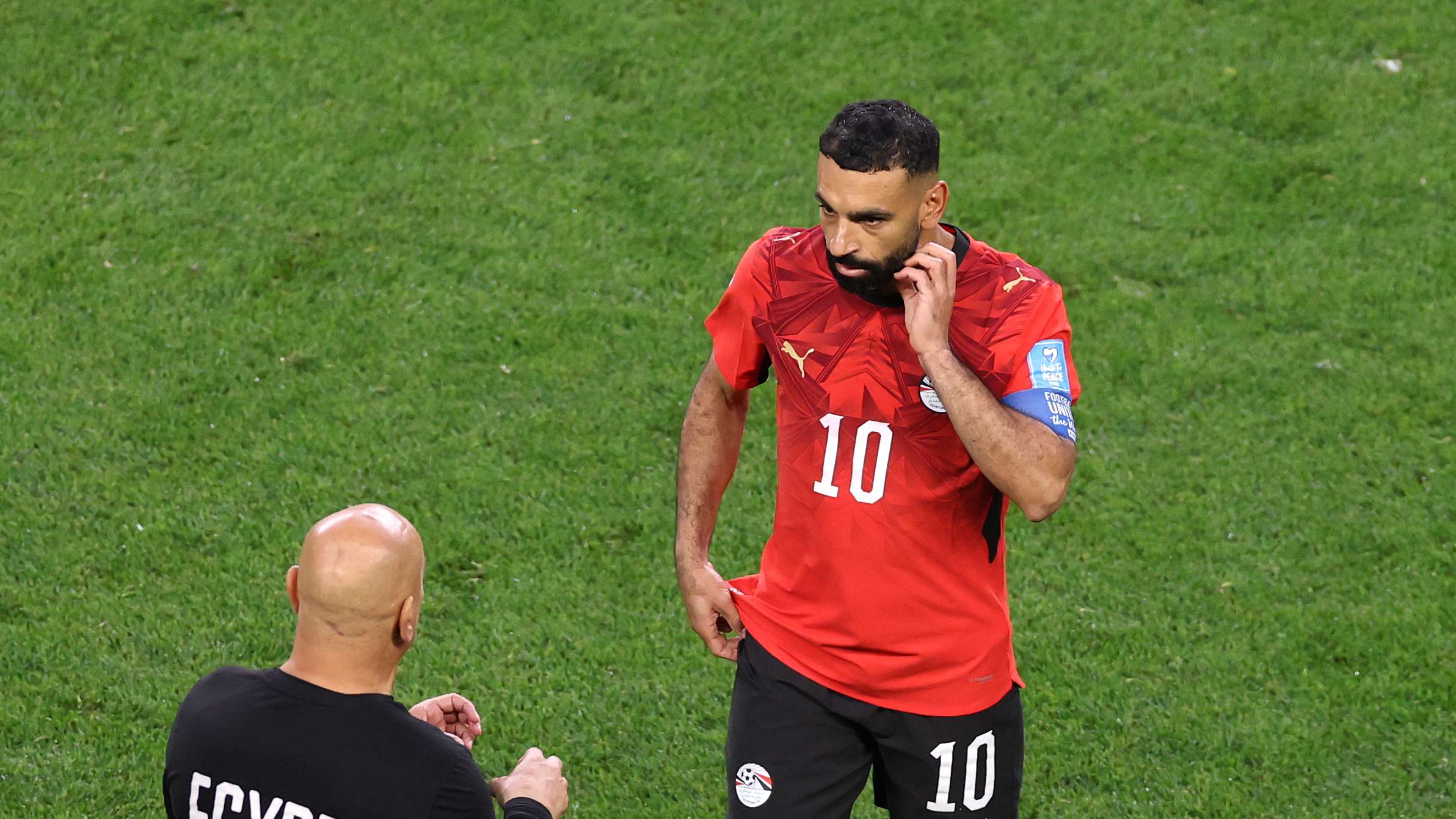 Mohamed Salah leaves Egypt squad camp because of Hossam Hassan  