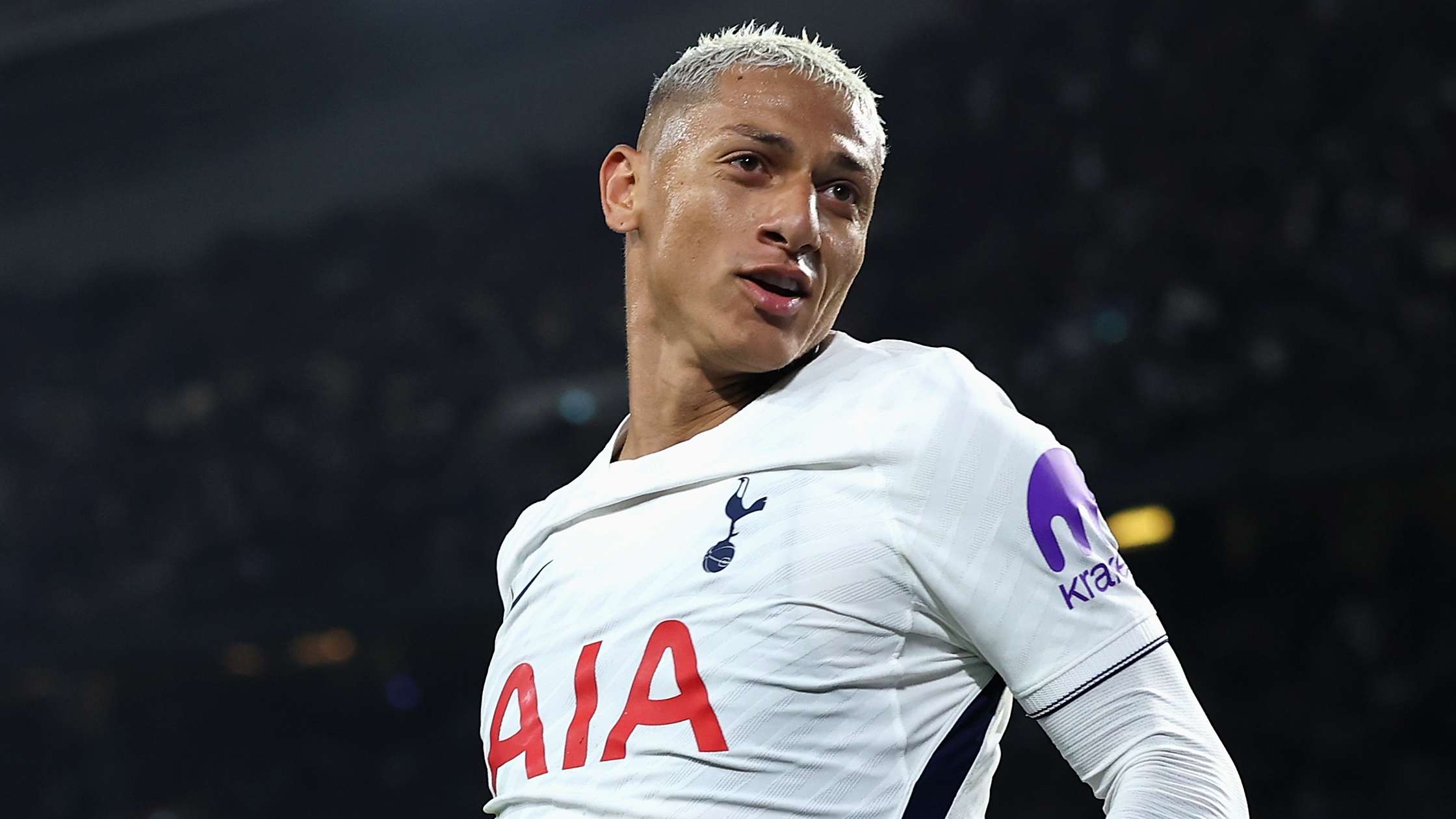 Salah & Fabinho phone Richarlison to swap Tottenham for Trabzonspor  