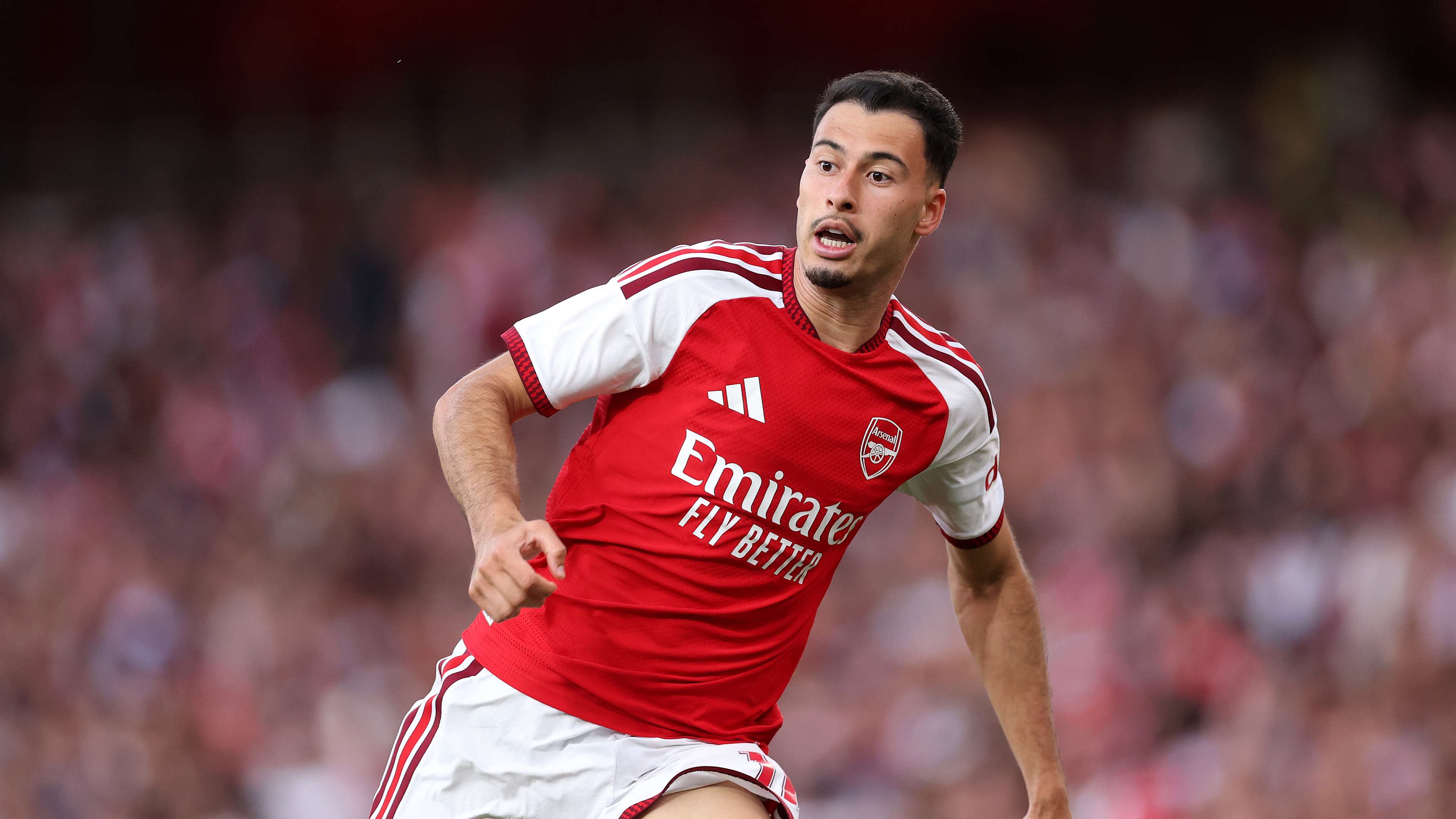 Video: Will he play in the Clasico? Martinelli arrives in Riyadh to join Al-Hilal  