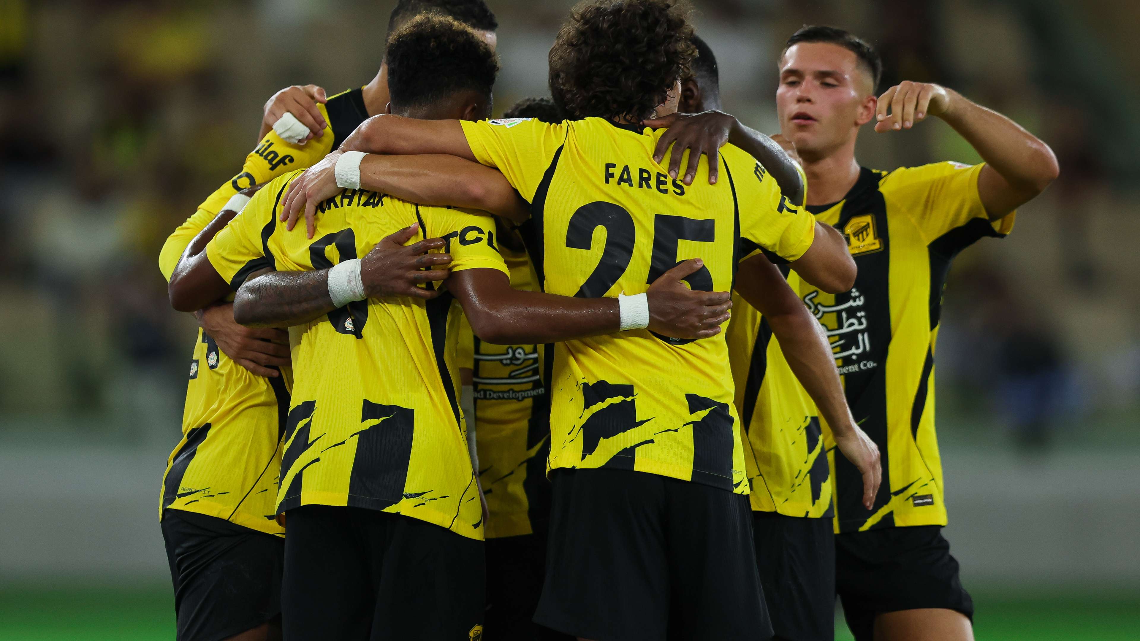 Saudi Federation agrees to loan out its defender  
