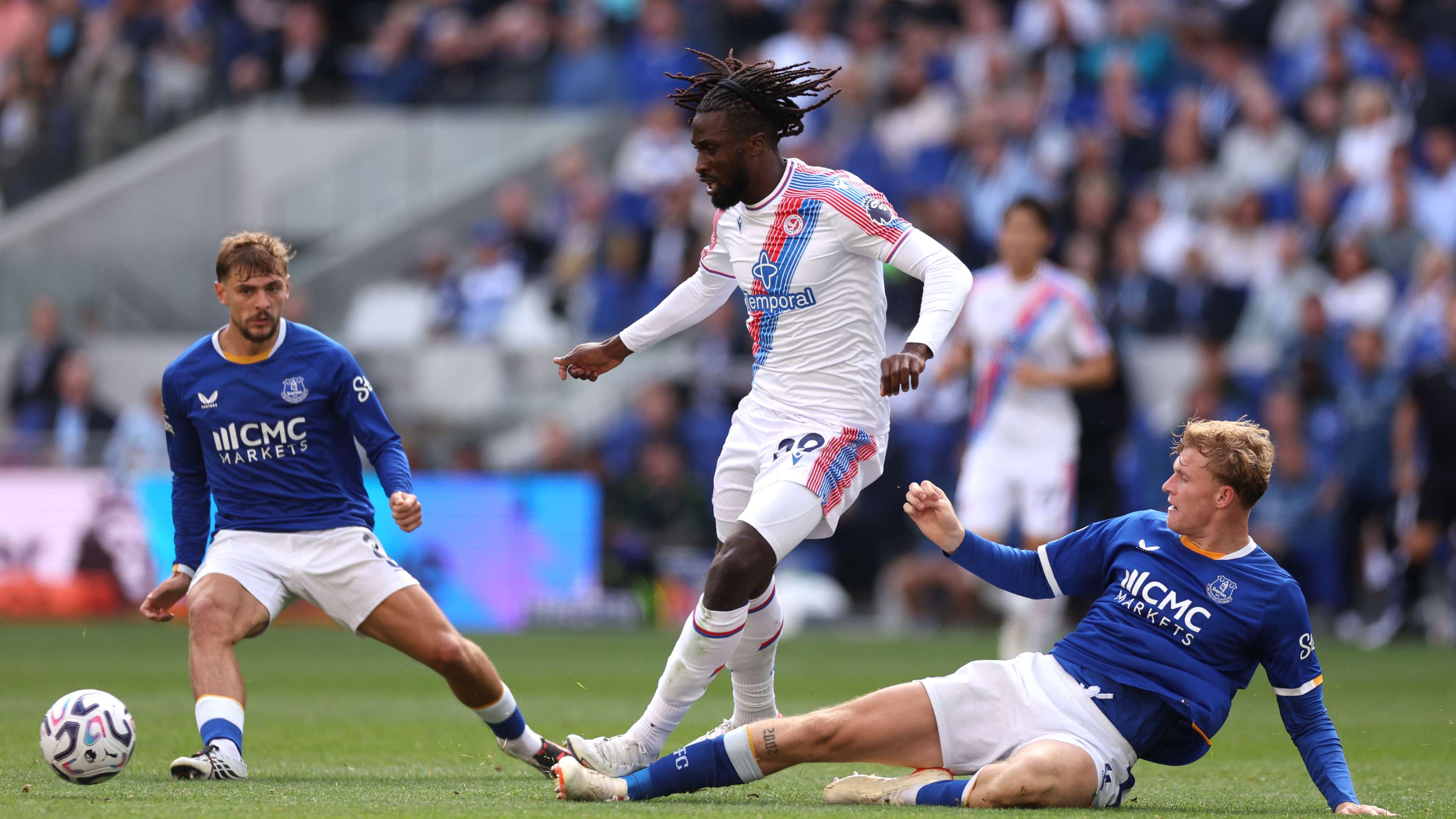 Real Madrid keeping close eye on €93m-rated PL defender  