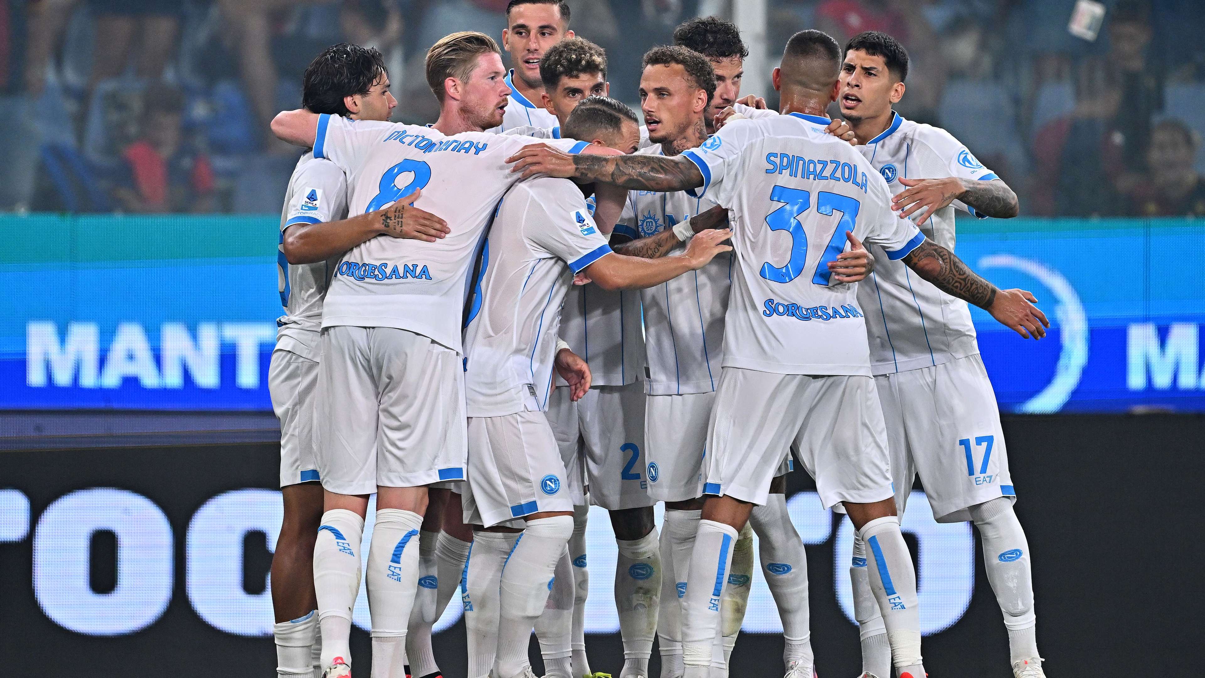 De Bruyne up against an "old enemy": the official line-up for the Napoli v Arsenal clash  