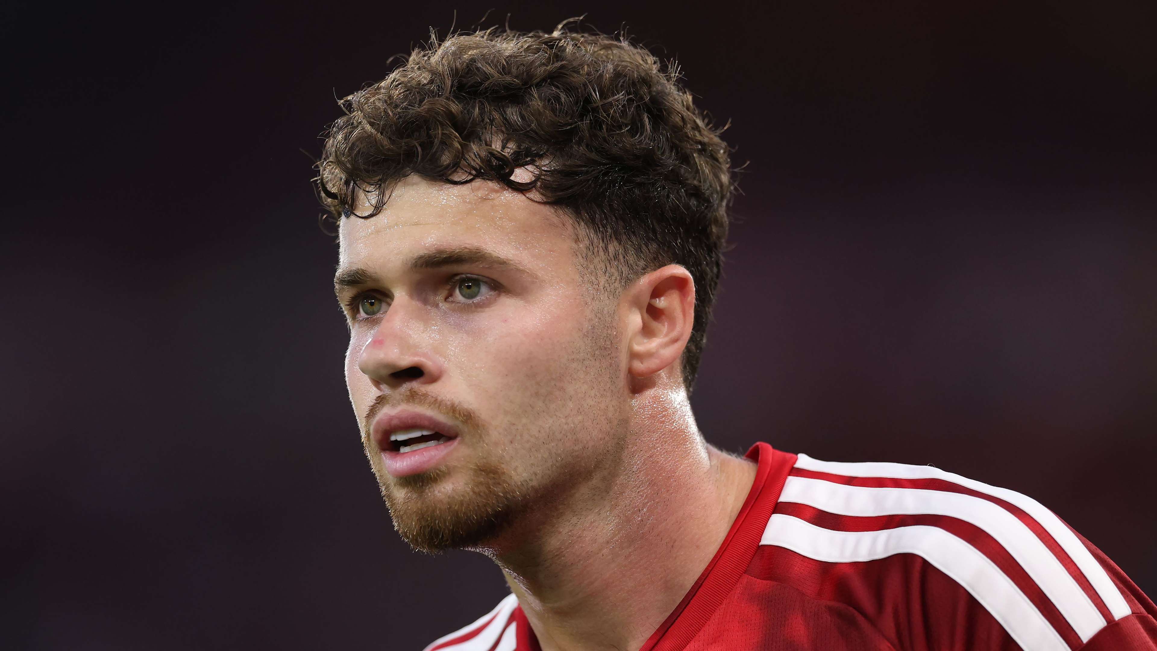 Williams signs new Forest deal until 2030  
