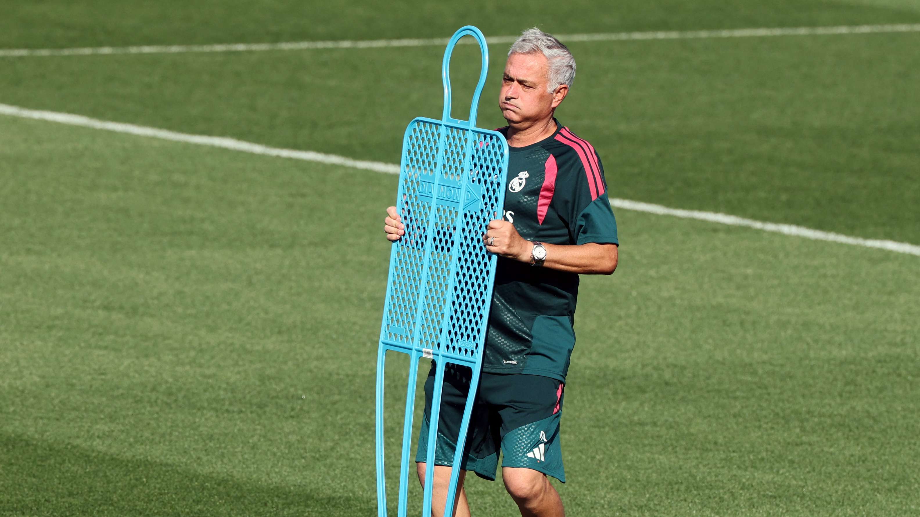 After Mourinho's recommendation and Chelsea reports: Real Madrid reward their star with a new contract  