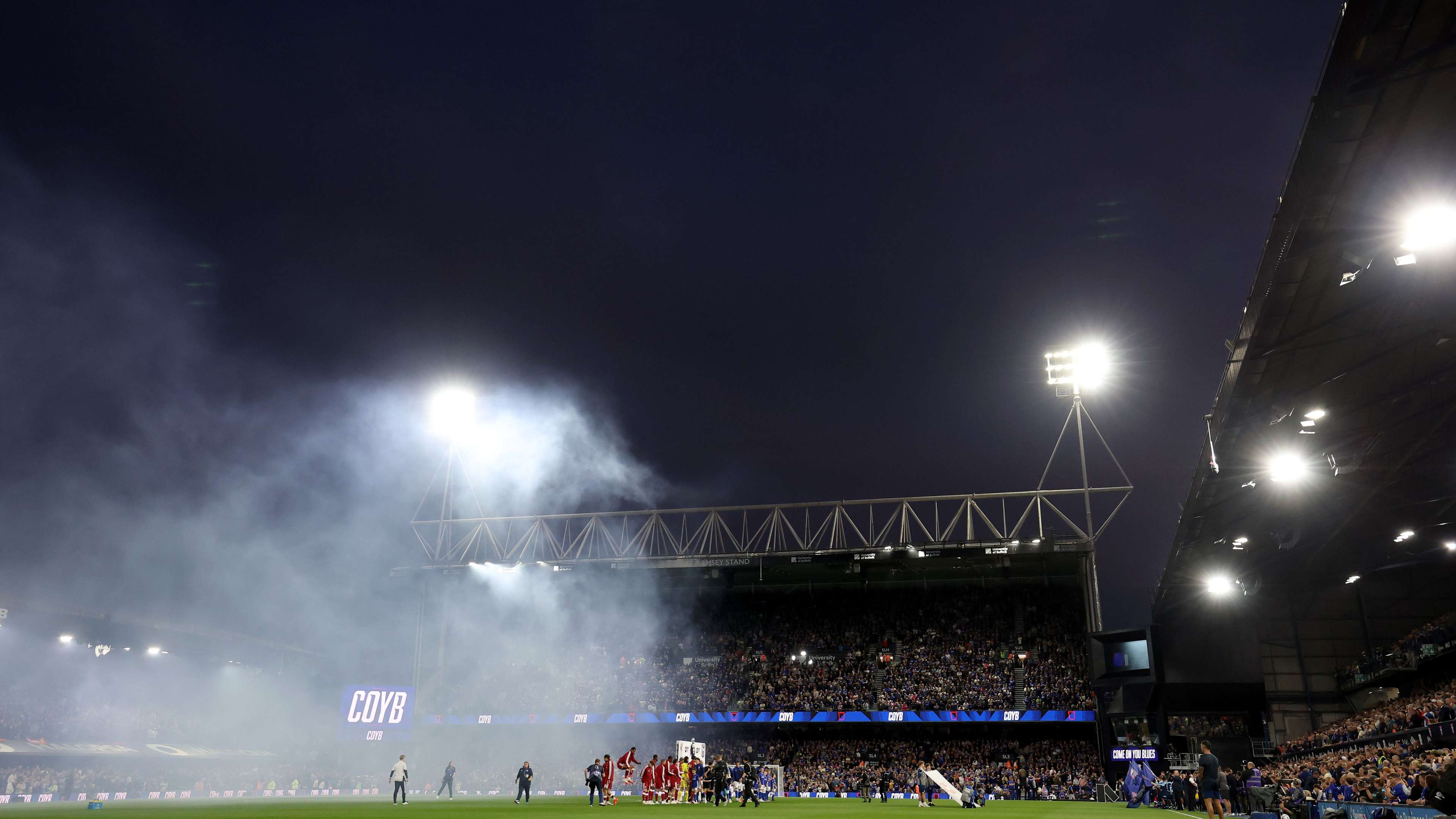 Dutchman must already fear for his starting place in the Premier League: 'He was dreadful!'  