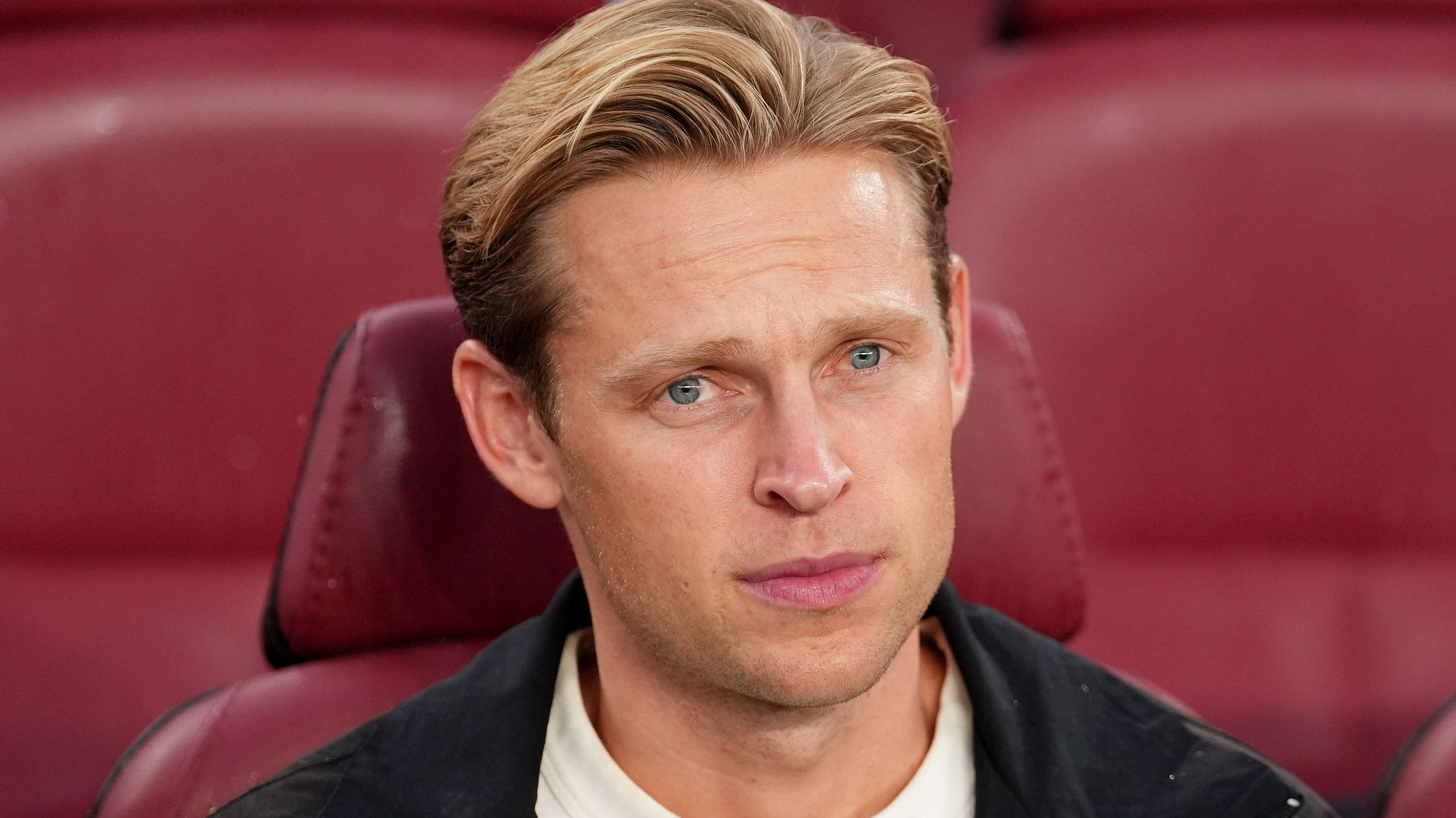 Spanish outlet go big with good news about Frenkie de Jong  