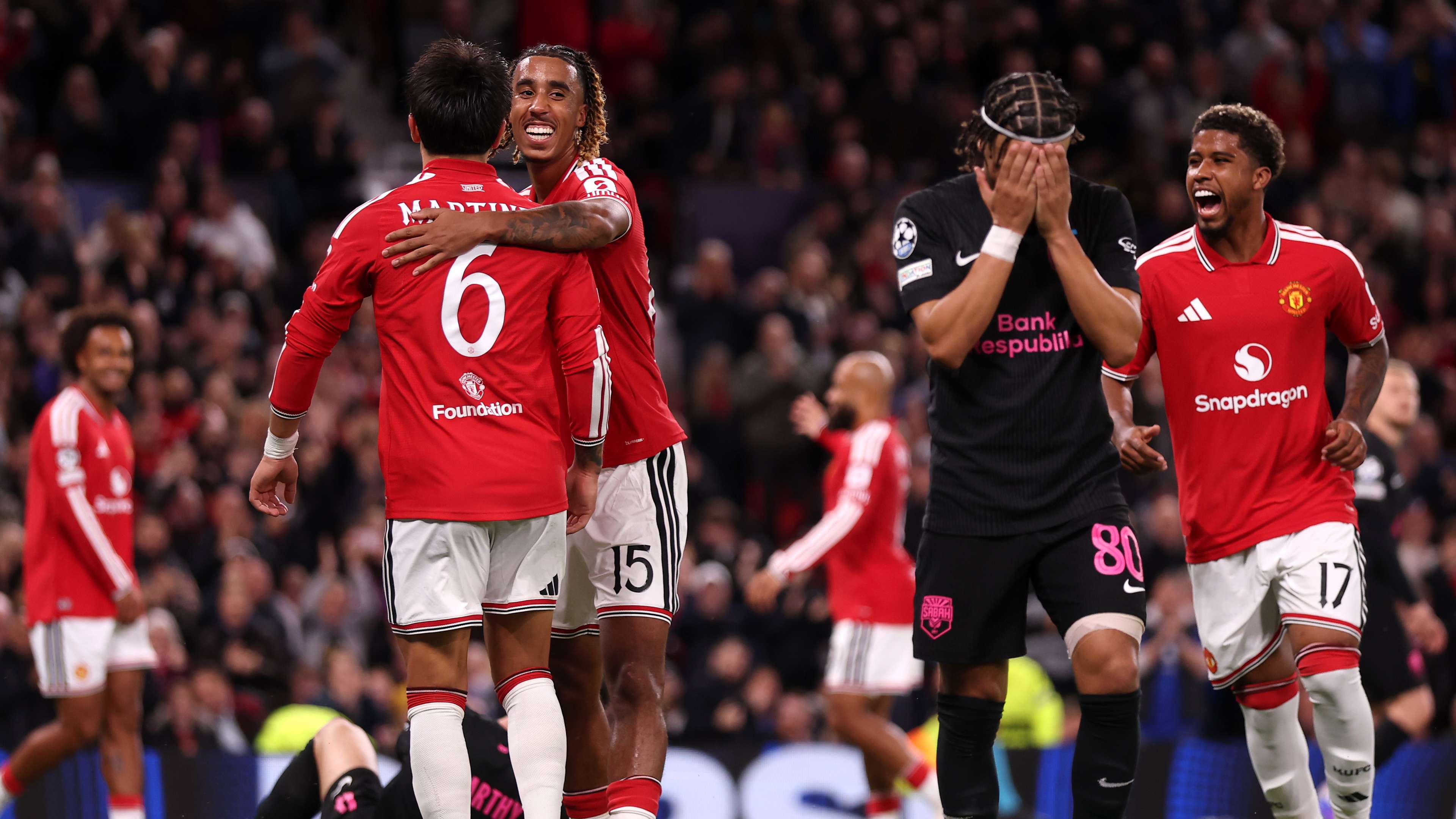 In video: United crush Sabah Azeri with four goals, and declare war in the Champions League  