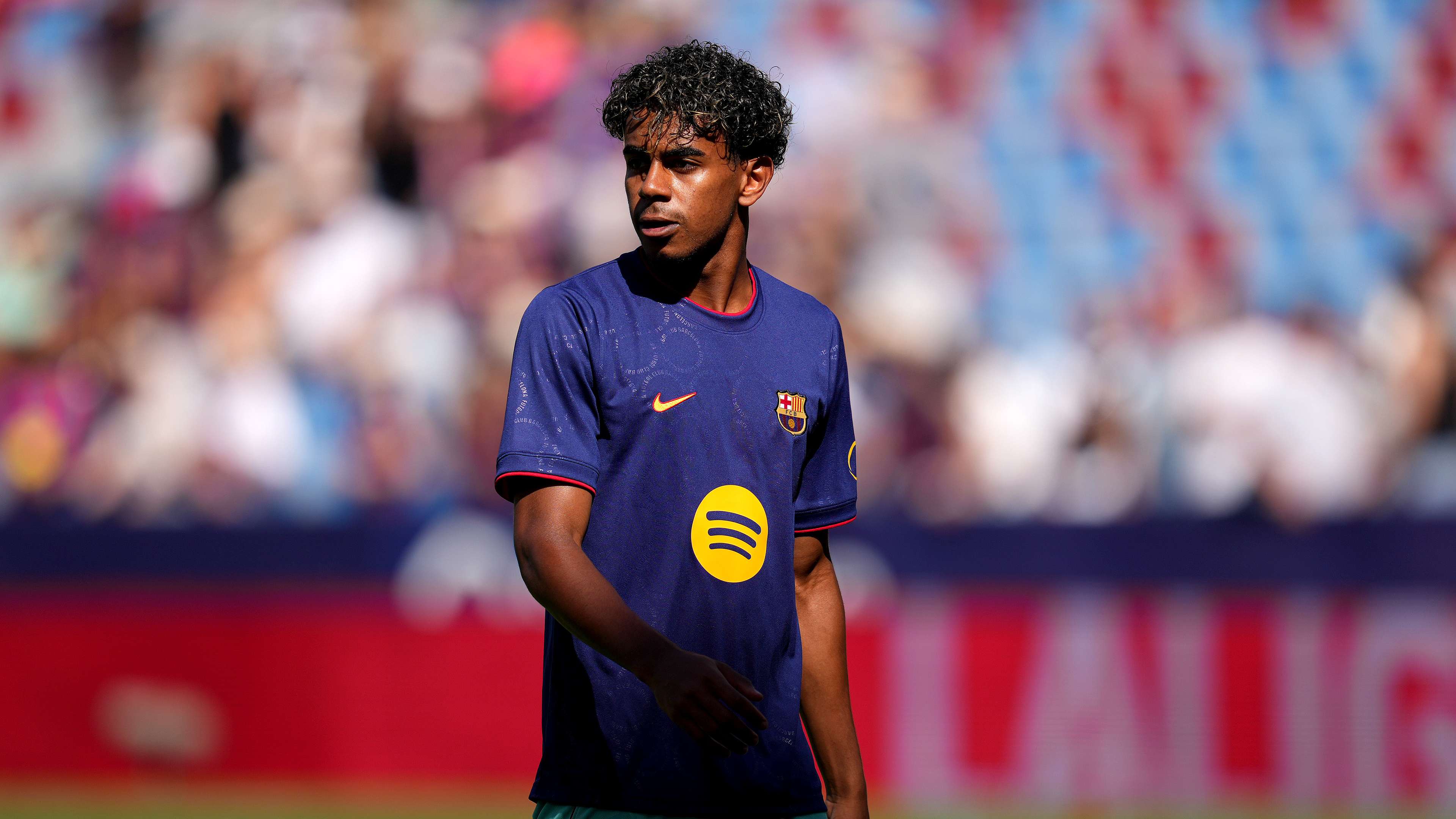 Yamal's discoverer finds his successor: a battle ignites between Barcelona and Real Madrid  