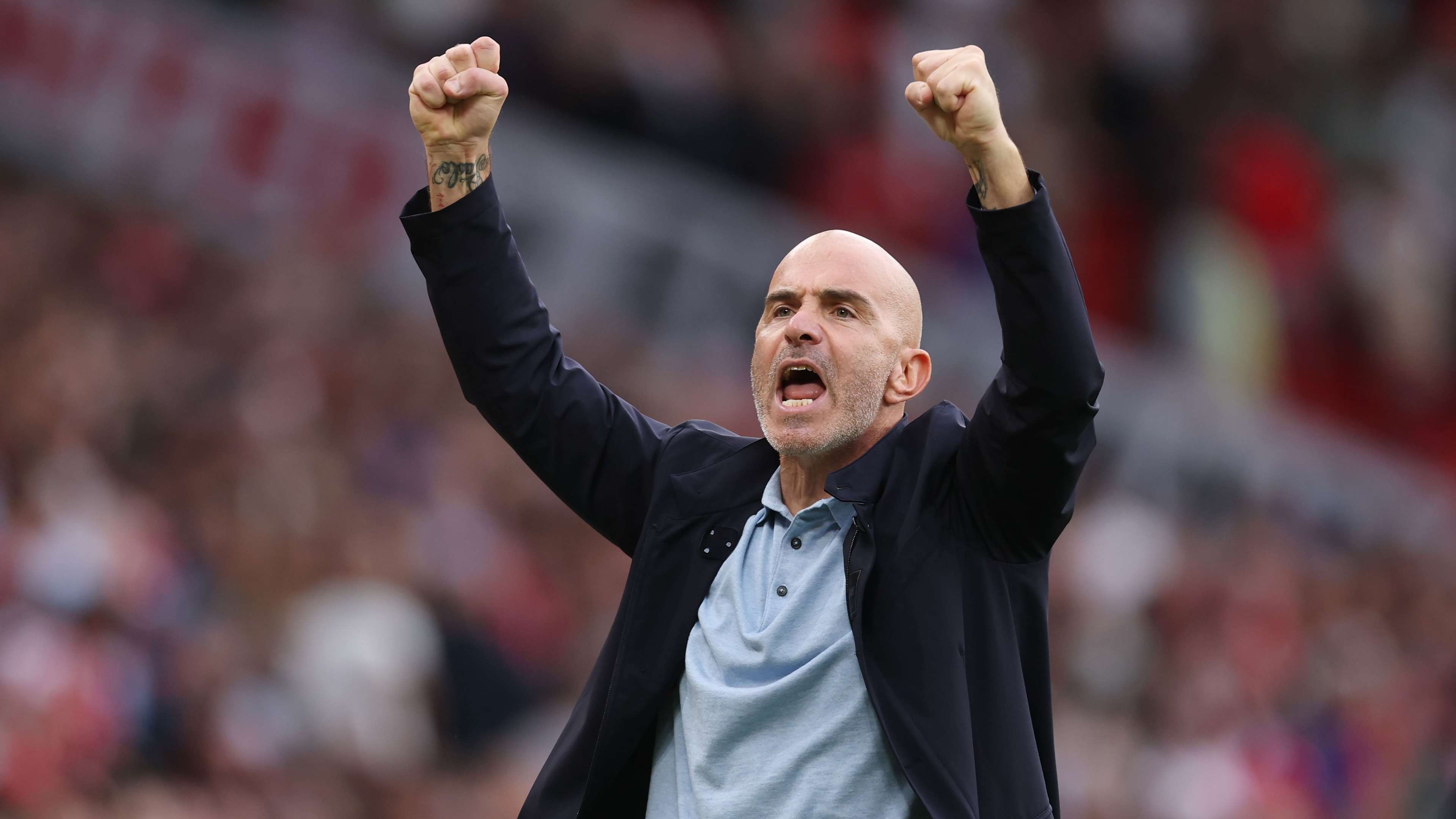 Ex-Man Utd star backs Man City for Premier League glory  