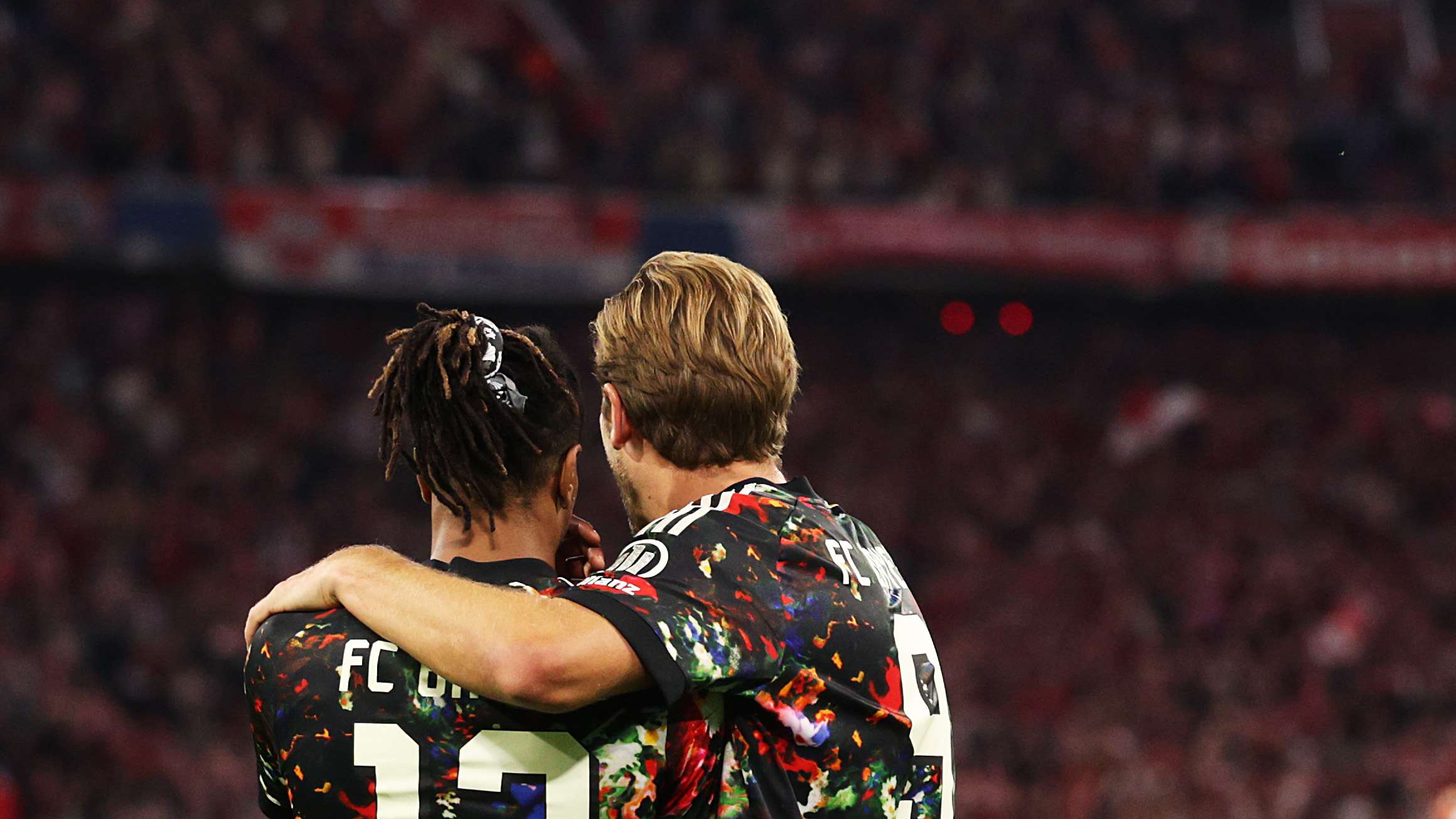 Bayern Munich compete with Barcelona for the World Cup winner  