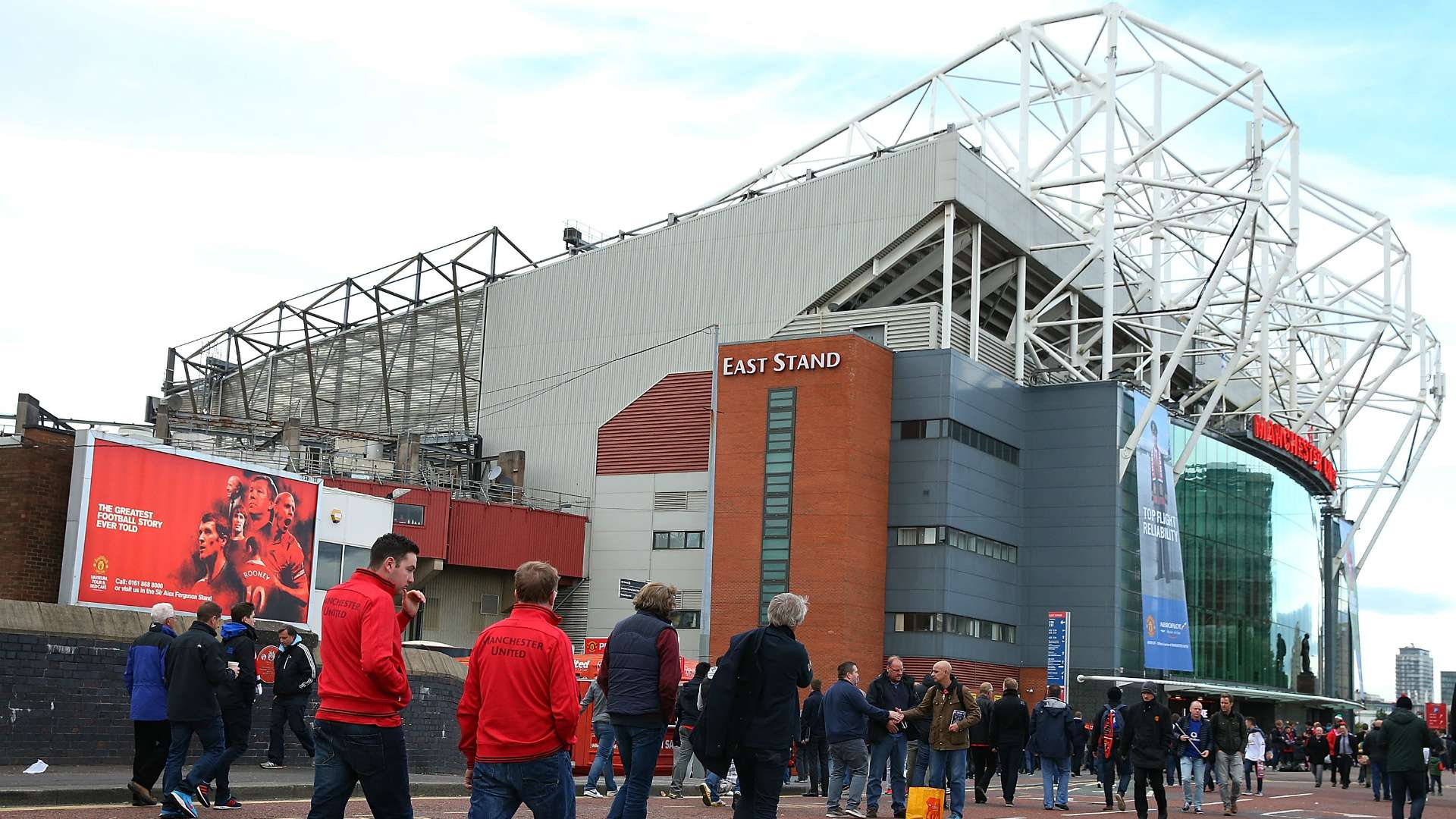 Old Trafford capacity, location, facts and video tour  