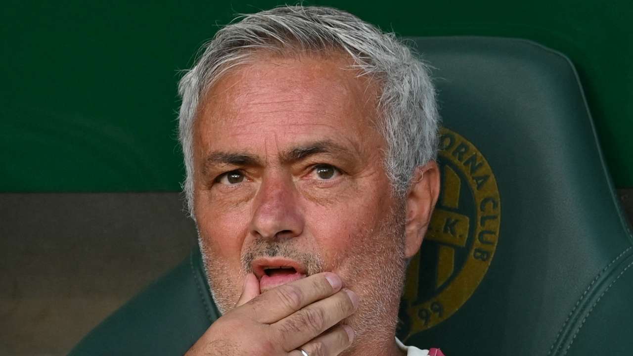 Mourinho sets out his plan to punish the Barcelona quartet  