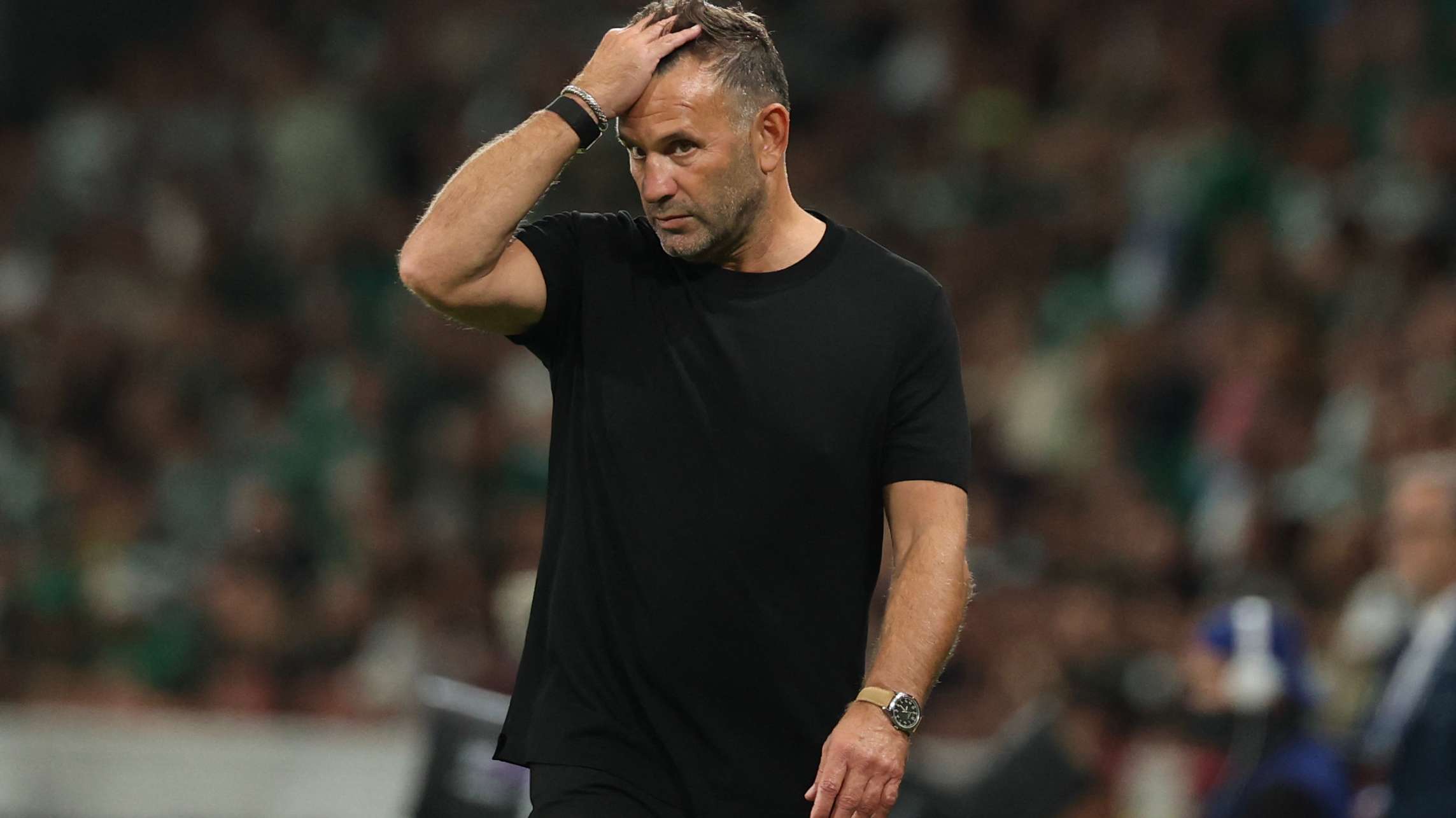 Galatasaray coach submits: Barcelona's players are machines!  