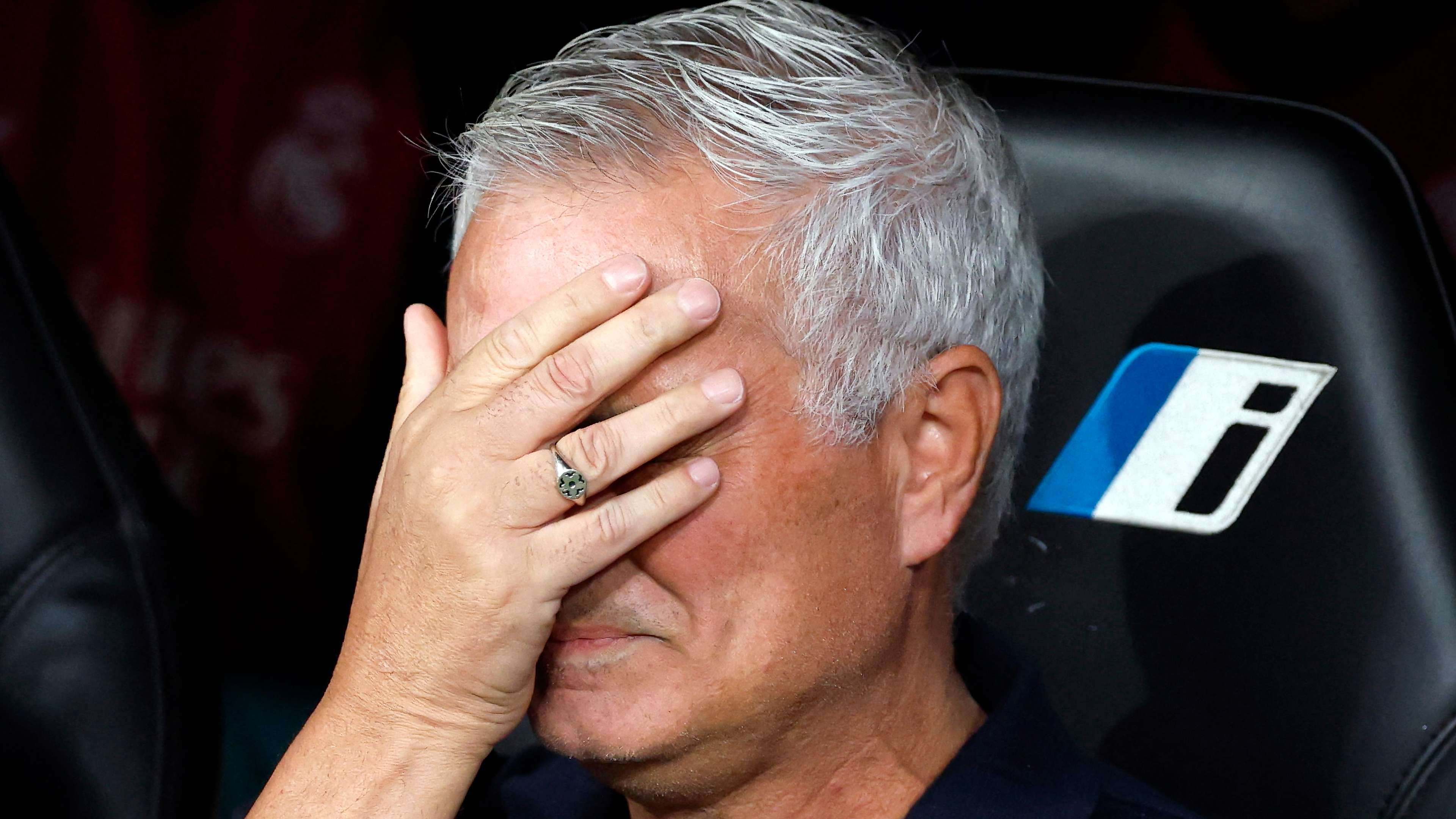 Real Madrid with a single defender: a disaster at the Bernabeu forces Mourinho into an emergency plan  