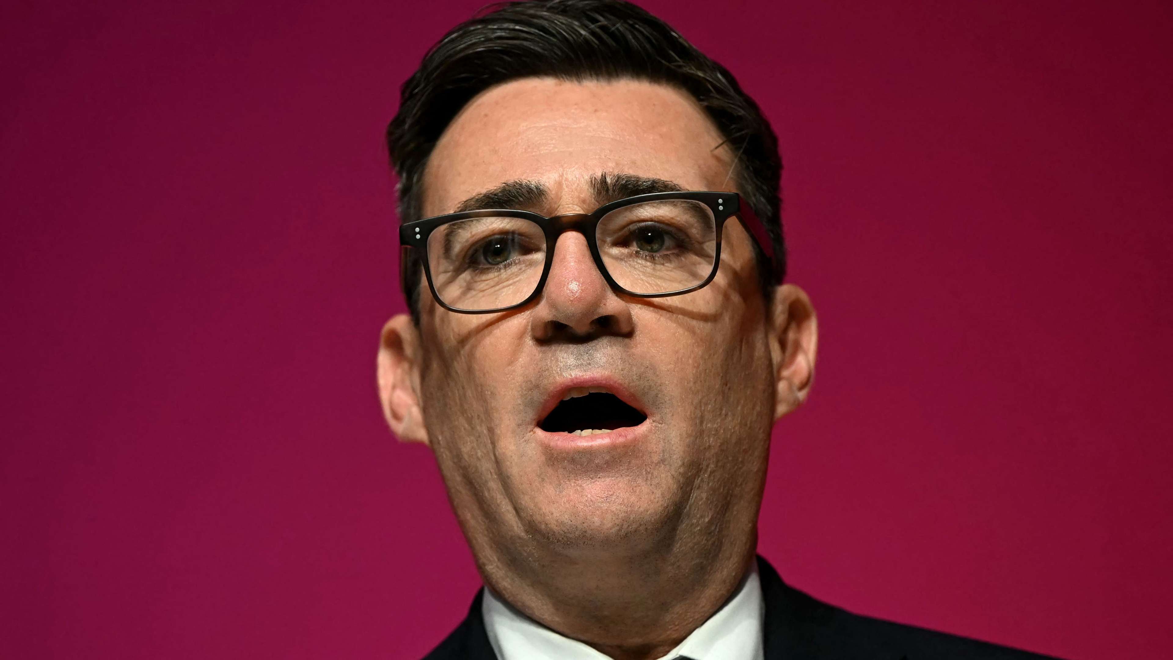 After the prime minister's controversial statements: Britain officially announces its stance on the City crisis  