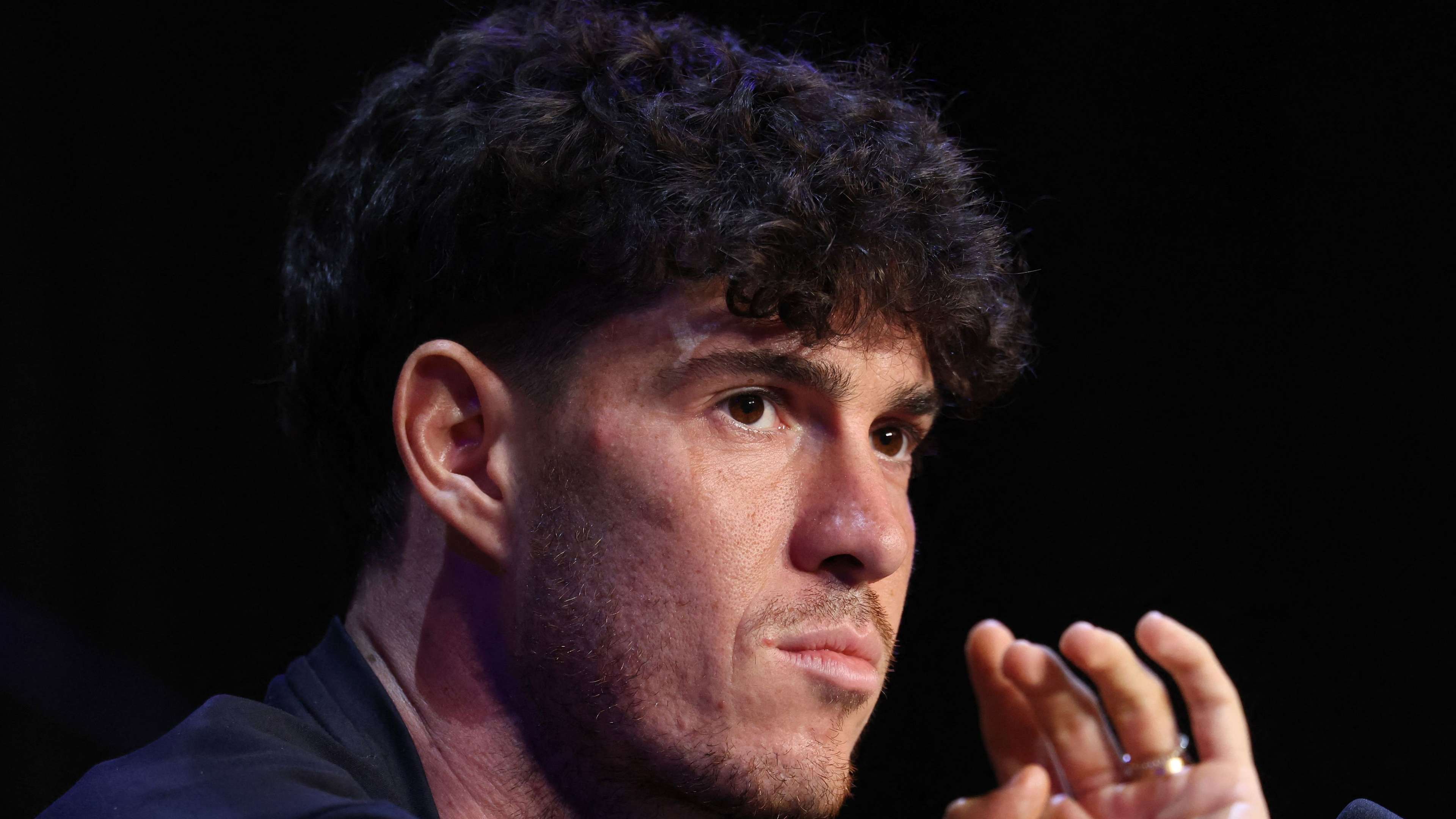 Bastoni: Italy focus too much on negatives  