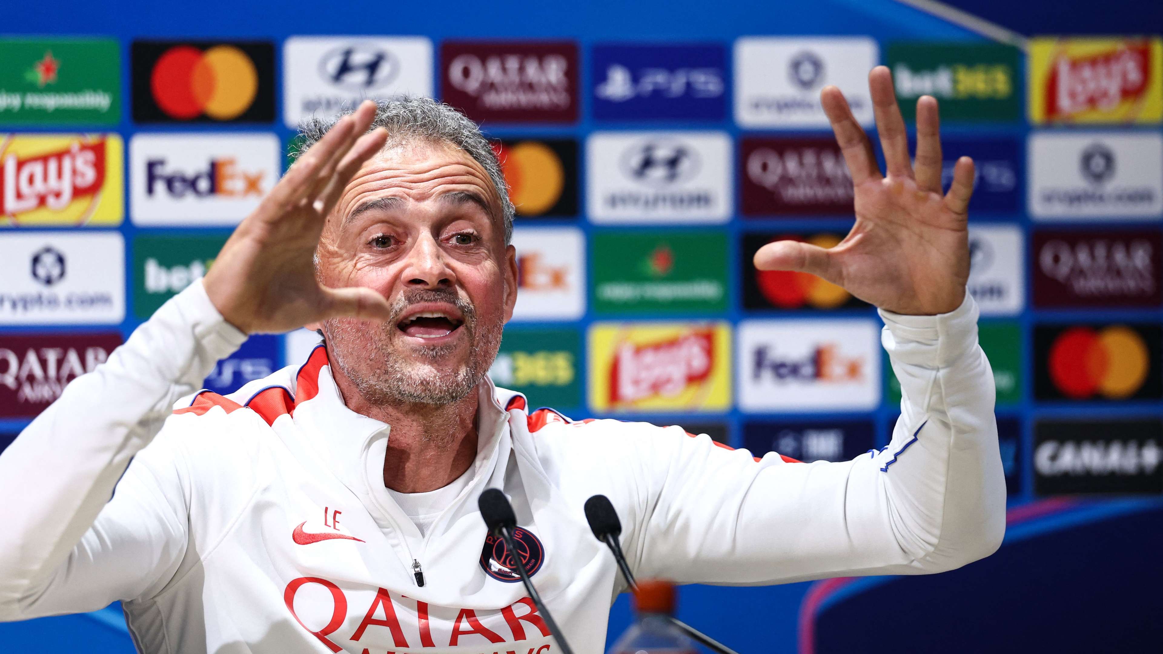Enrique: The Ballon d'Or doesn't concern me and won't affect my team  