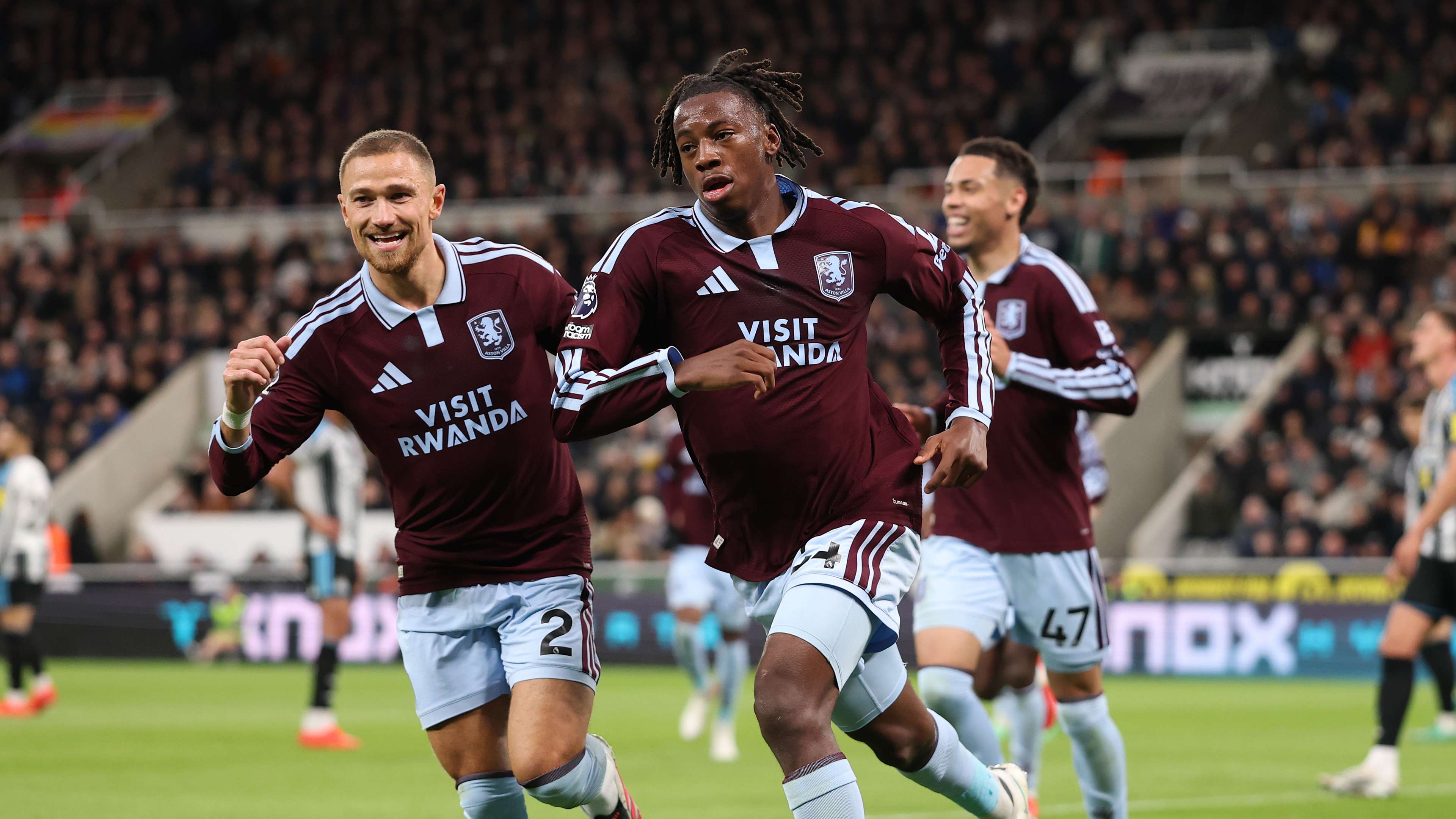 A Premier League star ignites a transfer market battle between Barcelona and Liverpool  