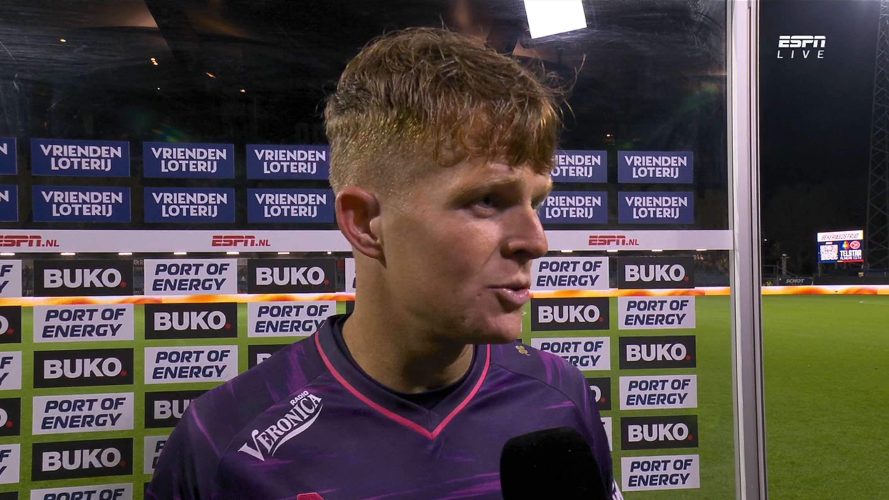 Furious Ronald Koeman Jr lashes out at referee like never before after Telstar v Feyenoord  