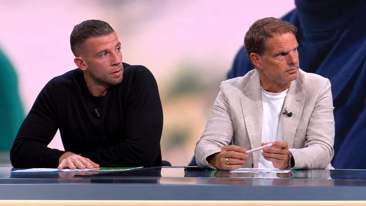 Frank de Boer and Alderweireld scathing about ‘cringeworthy’ interview at Ajax  